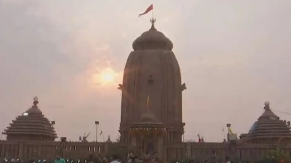 Robbers decamp with gold ornaments, cash from Maa TaraTarini Temple in Ganjam