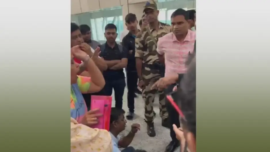 Passengers stage protest at Bhubaneswar Airport after Hyderabad-bound flight cancelled twice