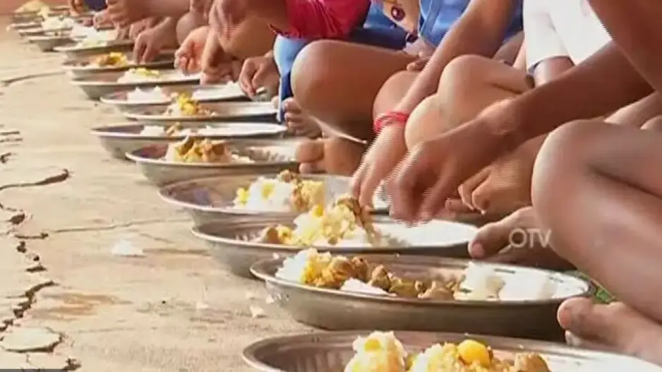 Odisha revises mid-day meal cost by Re 1