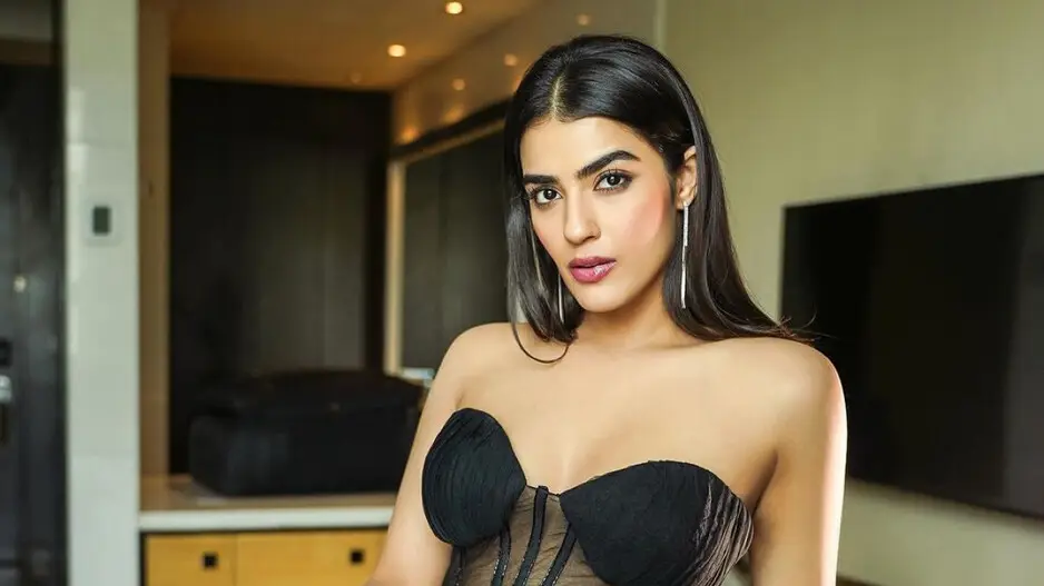 ‘Farzi’ actress Kavya Thapar shares shocking casting couch experience