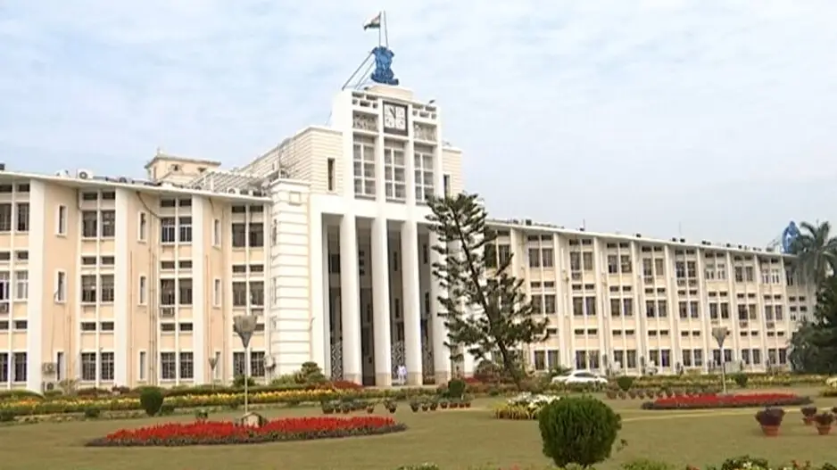 Mohan Majhi-govt to bring senior Odia IAS officers back to Odisha!