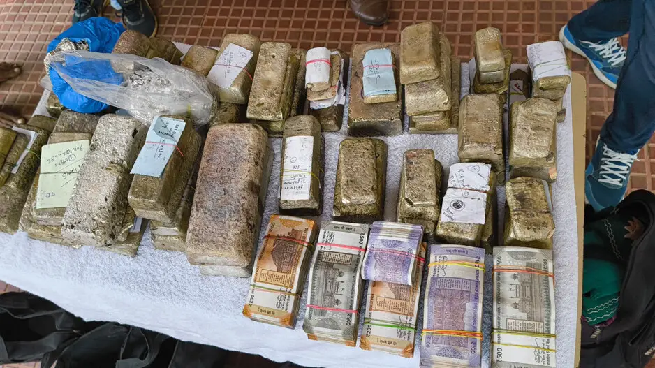 Police seize 88 kg of silver bricks, Rs 5 lakh cash from car in Odisha