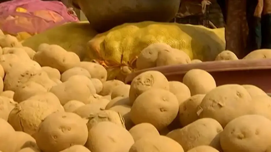 West Bengal potato traders call off strike; crisis to ease in Odisha!