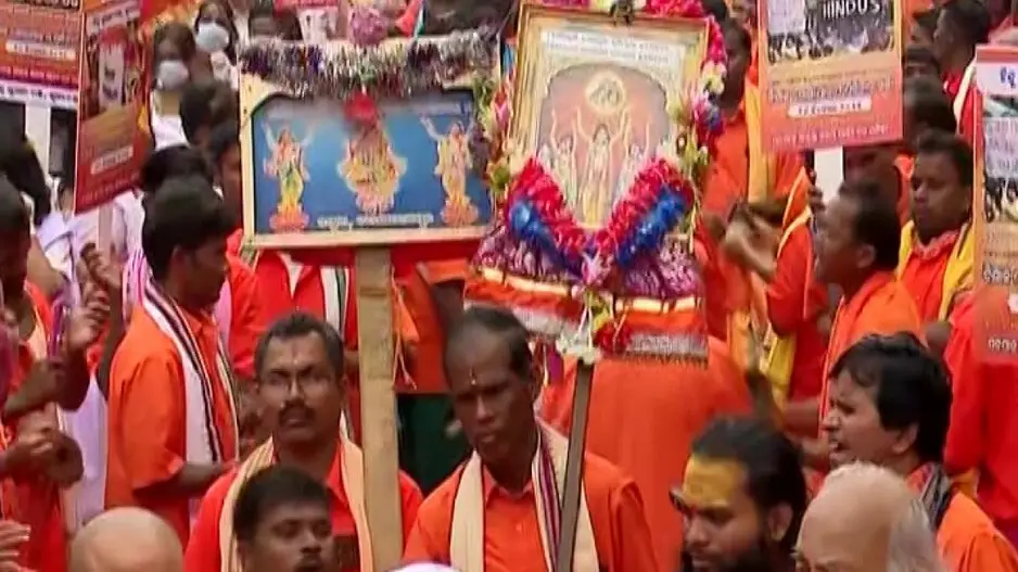Atrocities against Hindus in Bangladesh: Hindu Suraksha Manch intensifies protest in Odisha
