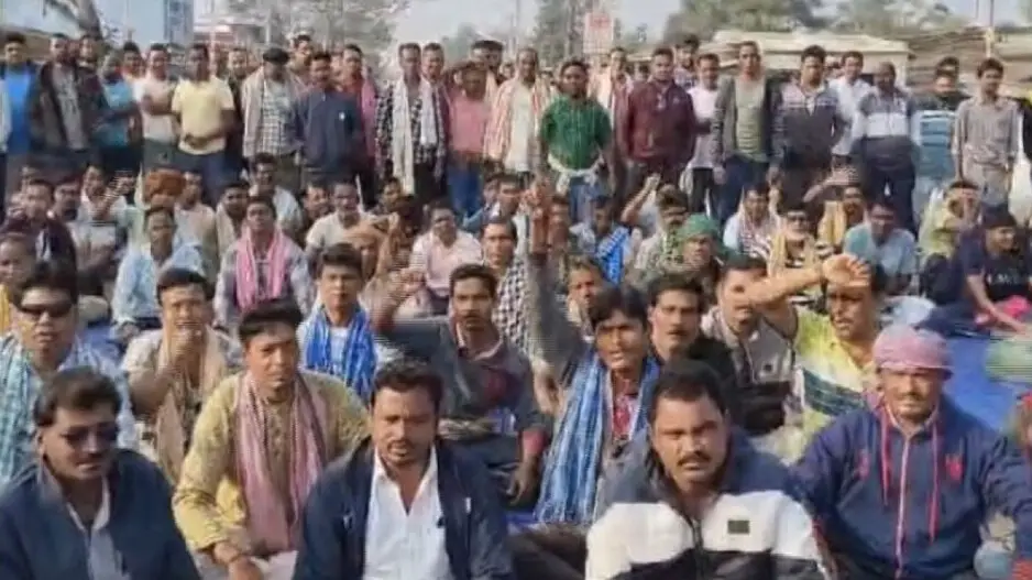 Irregularities in mandis: Protests erupt across Odisha as paddy farmers continue to suffer