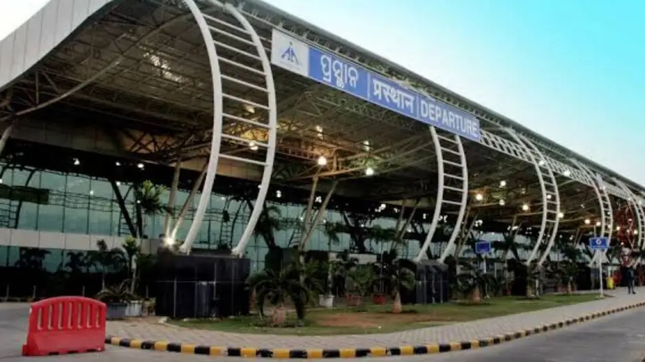 Ganja worth over Rs 9 crore seized from woman passenger at Bhubaneswar Airport