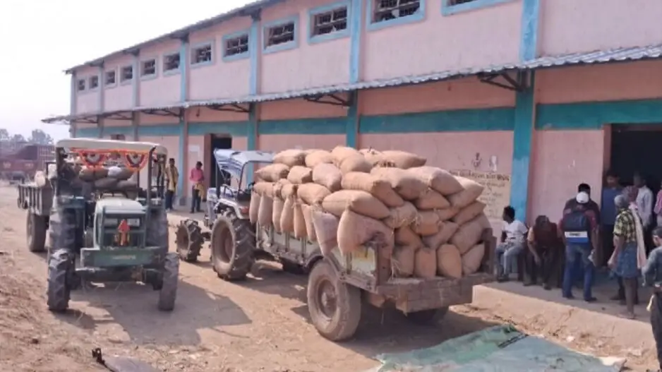 Delay in paddy procurement leaves farmers on edge in Odisha