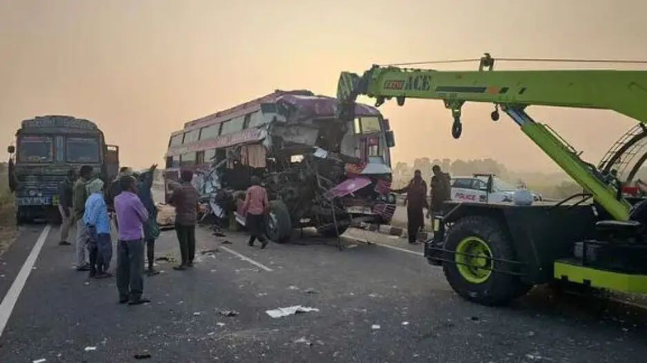 4 Odia labourers killed, several others critical in road mishap in Telangana