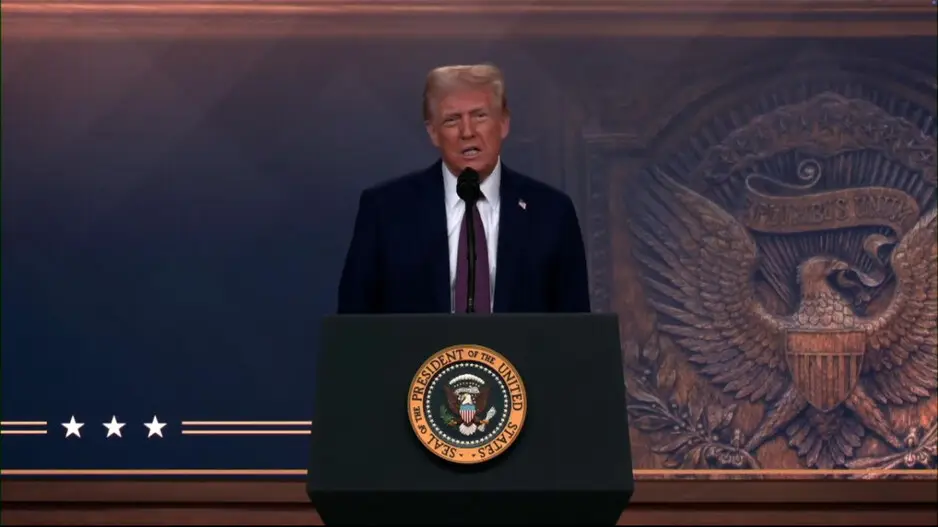 Federal judge stays Trump's order restricting citizenship