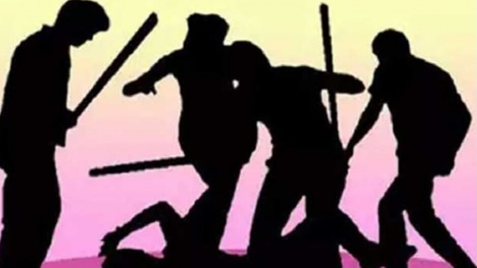 1 killed, 19 others injured in clash between police-slum dwellers in Odisha's Sundargarh