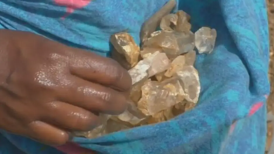 ‘Precious stones’ found in Odisha village, residents rush to dig out 'gemstones'