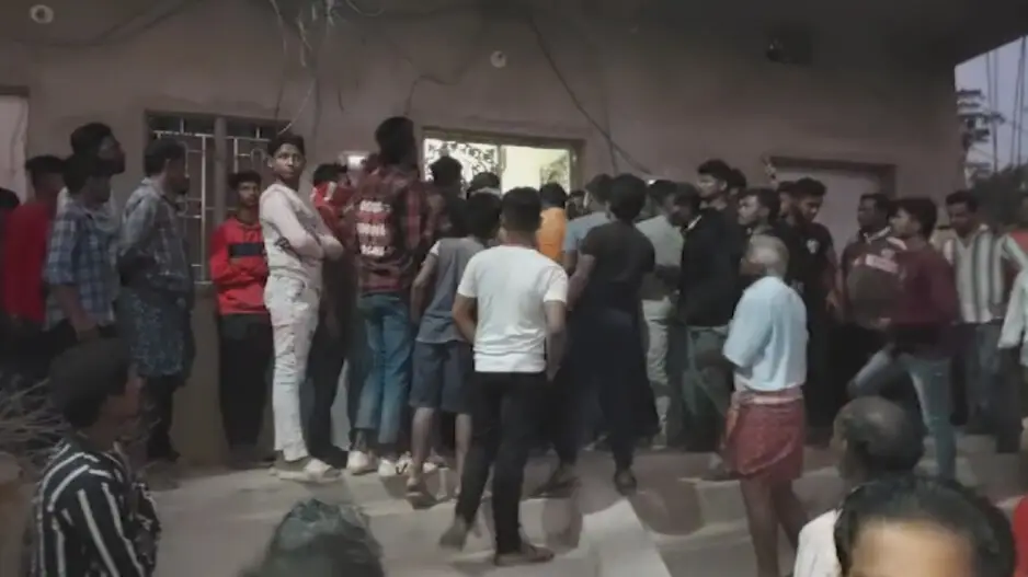 Odisha woman poisoned after engagement by fiance’s girlfriend!