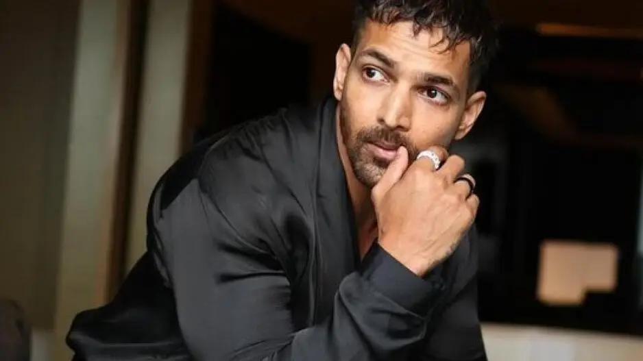 ‘Difficult to chit-chat and be friendly'-Sanam Teri Kasam's Harshvardhan Rane recalls painful moments during shooting