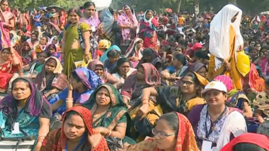 '14 lakh women will lose jobs': Odisha Livelihood Mission workers stage massive protest in Bhubaneswar