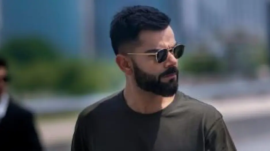 Virat Kohli fever grips Karachi as Pakistani fans chant his name