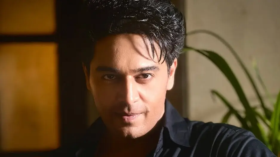 Anupamaa’s Anuj aka Gaurav Khanna’s grand comeback to Star Plus amid Holi festivities