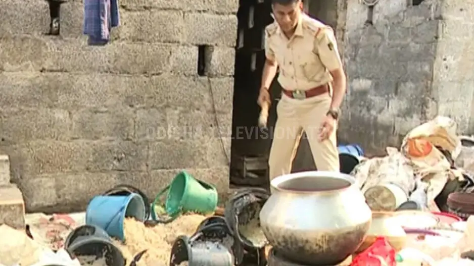 Huge quantity of country liquor seized in Bhubaneswar’s Salia Sahi, 9 arrested