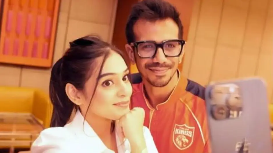 Chahal ‘confirms’ relationship with RJ Mahvash, shares adorable selfie on Instagram