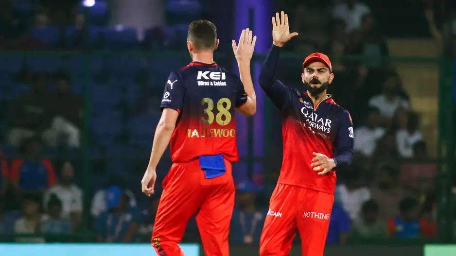 IPL 2025: Bhuvneshwar picks 3-33 as RCB restrict DC to 162/8 on two-paced pitch