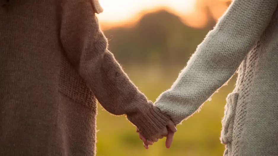 High drama unfolds! Girl gatecrashes girlfriend's engagement, would-be groom cancels wedding
