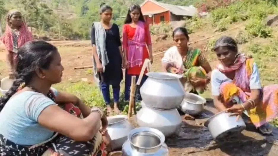 With no government help, Odisha villagers lay water pipeline on their own