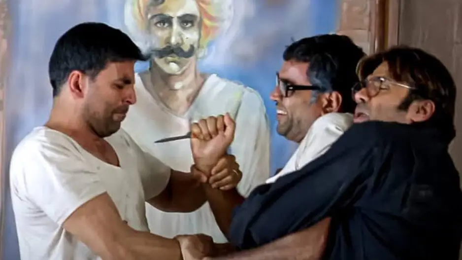 Oops! Akshay Kumar suing Paresh Rawal for Hera Pheri 3 exit is unacceptable; Priyadarshan supports Akki's actions?