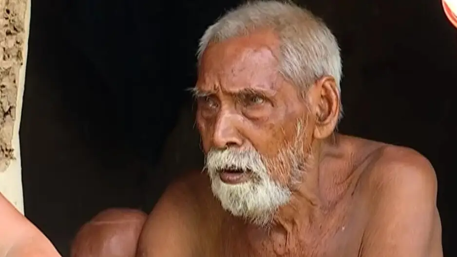 OTV impact: Kendrapara district admin visits house of elderly man who crawled to avail old-age pension, assures help