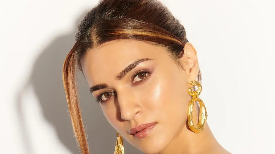 Kriti Sanon locked for Don 3; Vikrant Massey to play a meaty role in Ranveer Singh-led flick