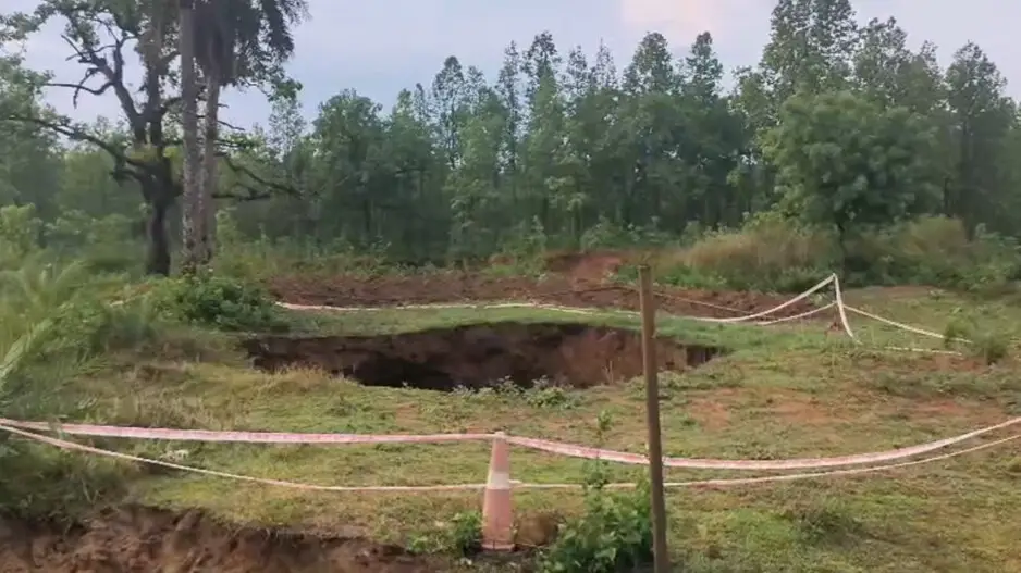 Under-construction Khordha-Bolangir rail tunnel collapses near Boudh