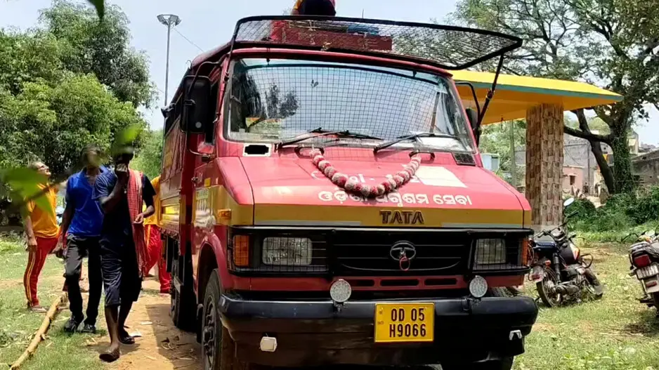 Minor girl goes missing in Mahanadi in Cuttack district, 3 others rescued