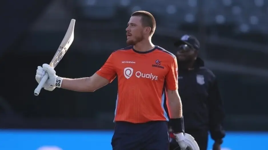 Unsold in IPL for 3 years, this cricketer breaks Gayle's world record by hitting 19 sixes in MLC