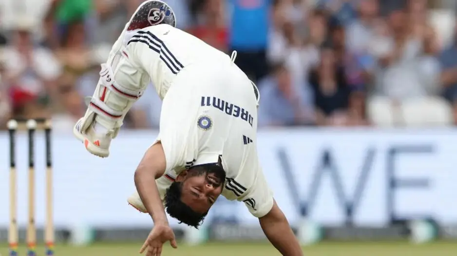 Watch: Rishabh Pant pulls off trademark celebration, Gavaskar suggests to keep ambulance ready