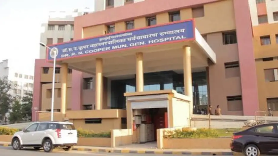 Cancer-stricken woman abandoned in garbage by grandson in Mumbai