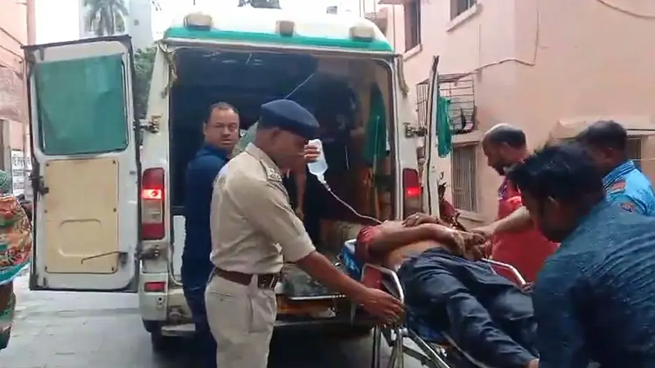 Suna Besha 2025: Devotee critically injured after falling from Puri Radhaballav Math, referred to SCB Medical in Cuttack