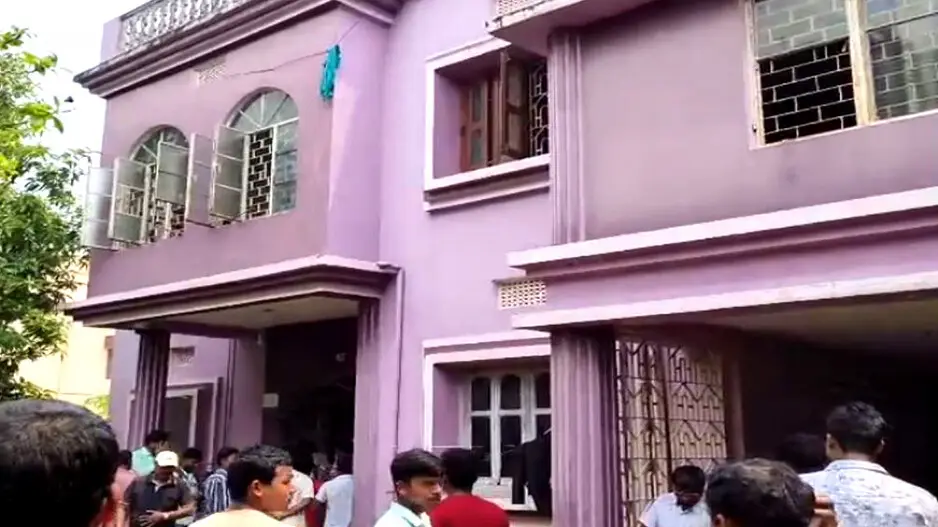 Odisha college girl found hanging in bathroom in private mess
