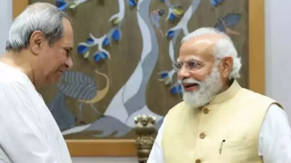 PM dials Naveen Patnaik, enquires about his health
