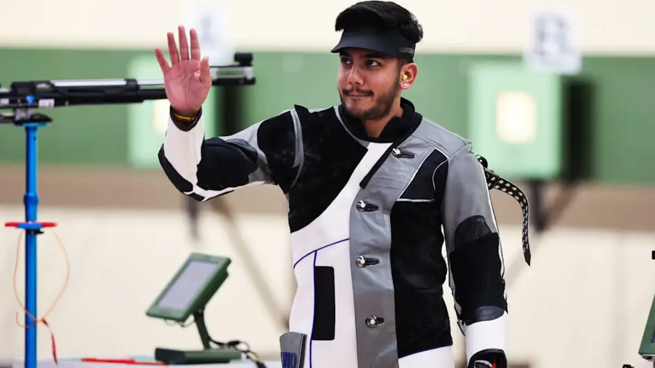 Aishwary wins gold in Asian Shooting Championship