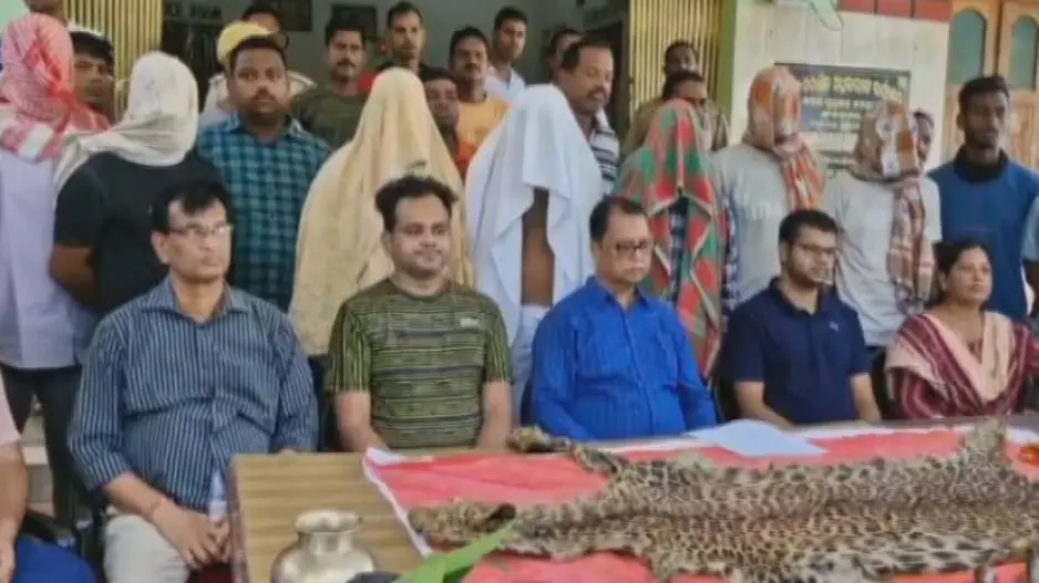 Retired Odisha Police officer among 7 arrested for leopard skin smuggling