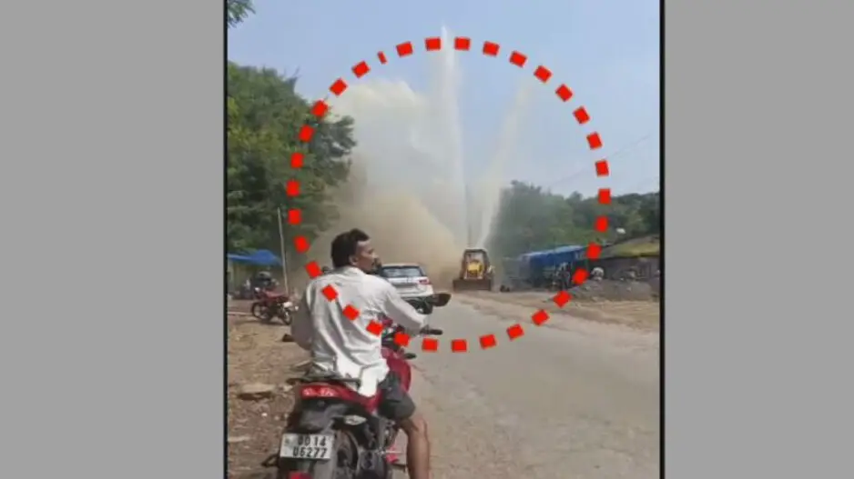 20-foot-high water jet from pipeline burst disrupts traffic