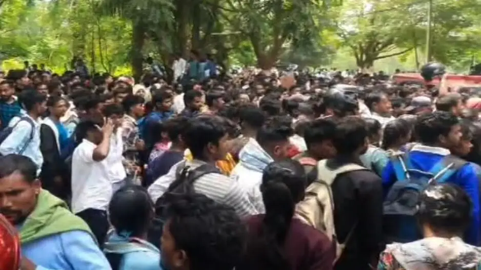 7,282 apply for 125 Home Guard posts in Koraput; graduates, postgraduates among aspirants